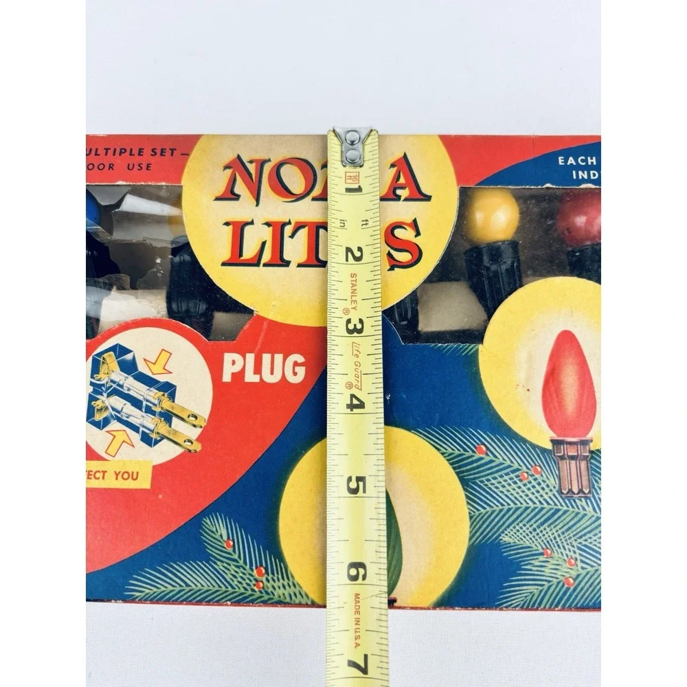 Vintage Noma Lites Christmas Lights C-7‎ Bulbs Lamps  Clips Cat 3010-SF